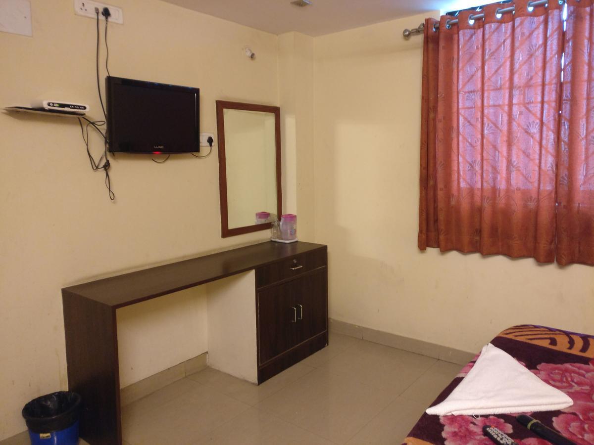 Hotel Skyland Bangalore Ngoại thất bức ảnh