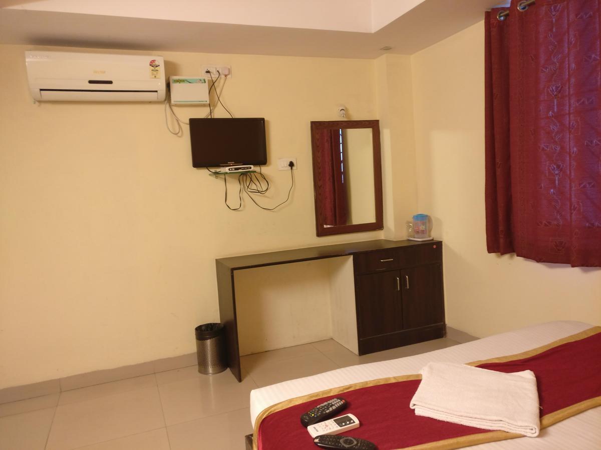 Hotel Skyland Bangalore Ngoại thất bức ảnh