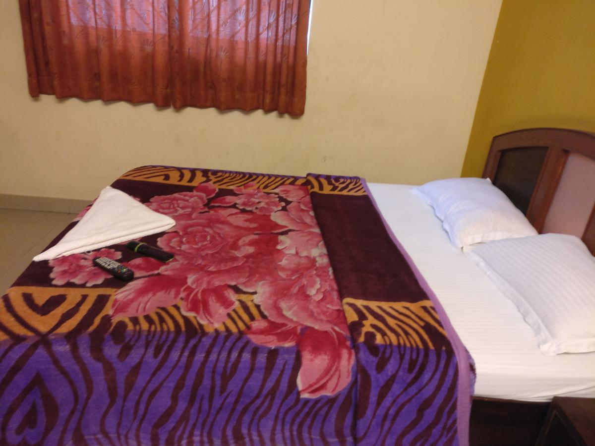 Hotel Skyland Bangalore Ngoại thất bức ảnh