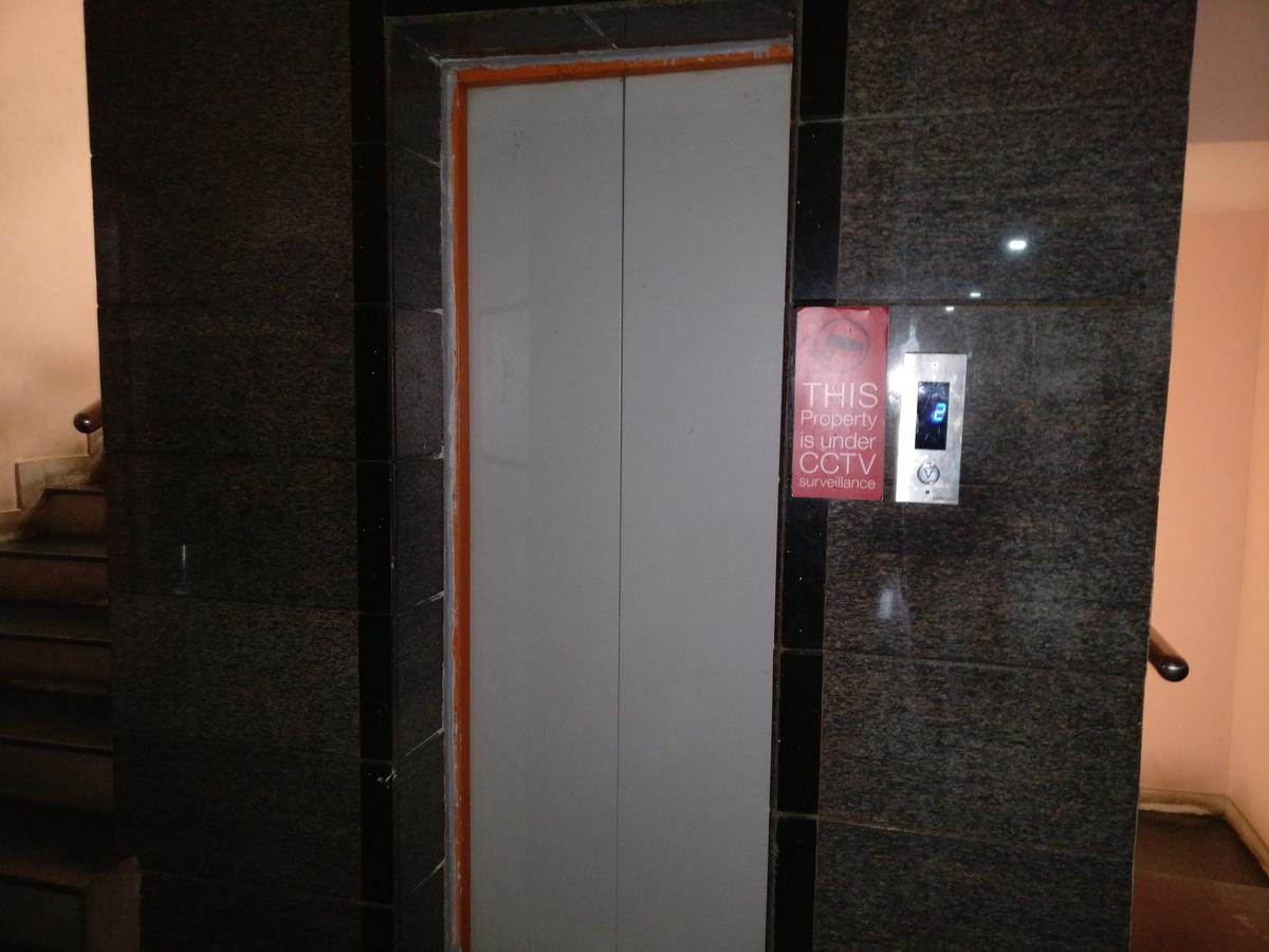 Hotel Skyland Bangalore Ngoại thất bức ảnh