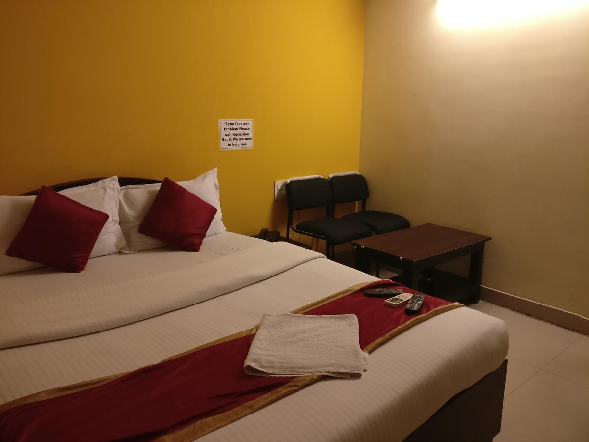 Hotel Skyland Bangalore Ngoại thất bức ảnh